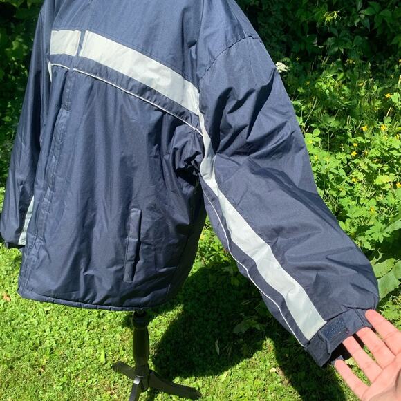 Navy blue and silver Fleece lined Zip up jacket with hide away hood - Picture 4 of 15